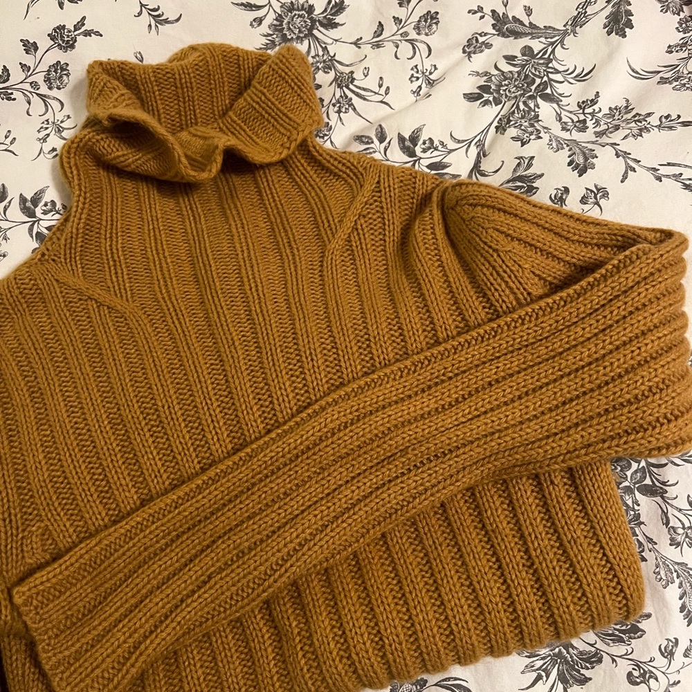 Burberry Designer Vintage Turtleneck